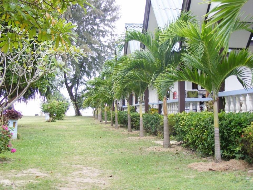Klongdao Beach Resort Ko Lanta Exterior foto